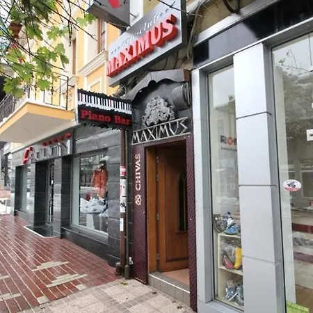 Maximus Hotel Veliko Tarnovo