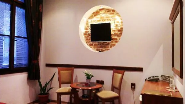 Hotel Maximus Veliko Tărnovo